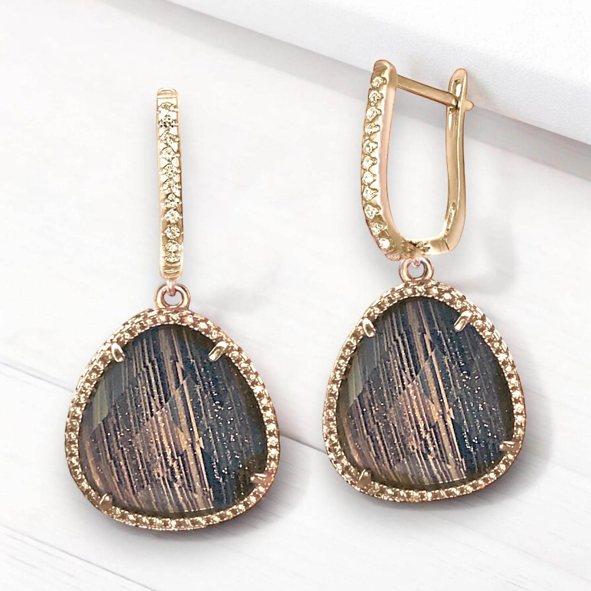 Earrings — Shimmer by Cindy®